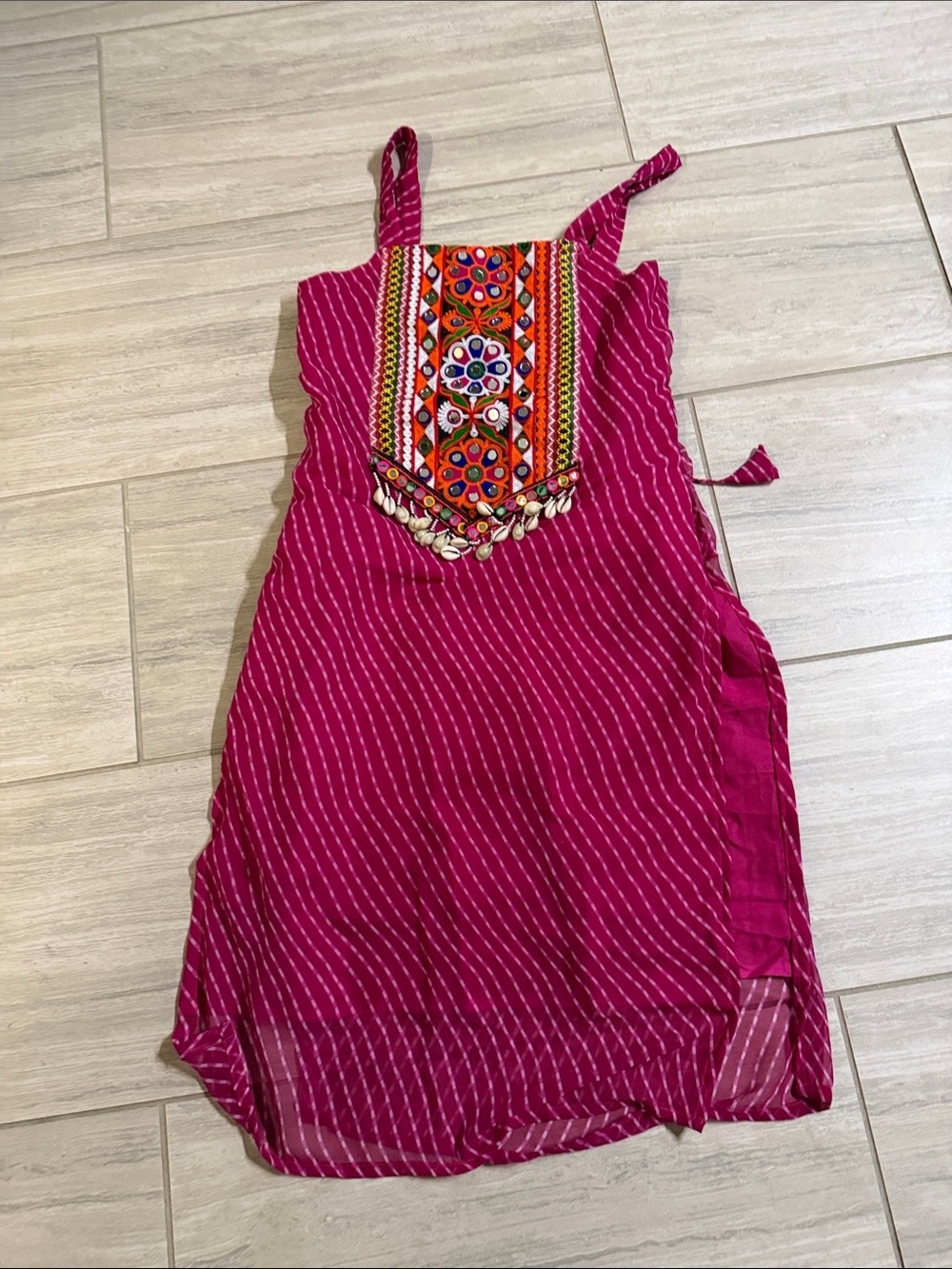 Navratri kutchi gamthi work kurti